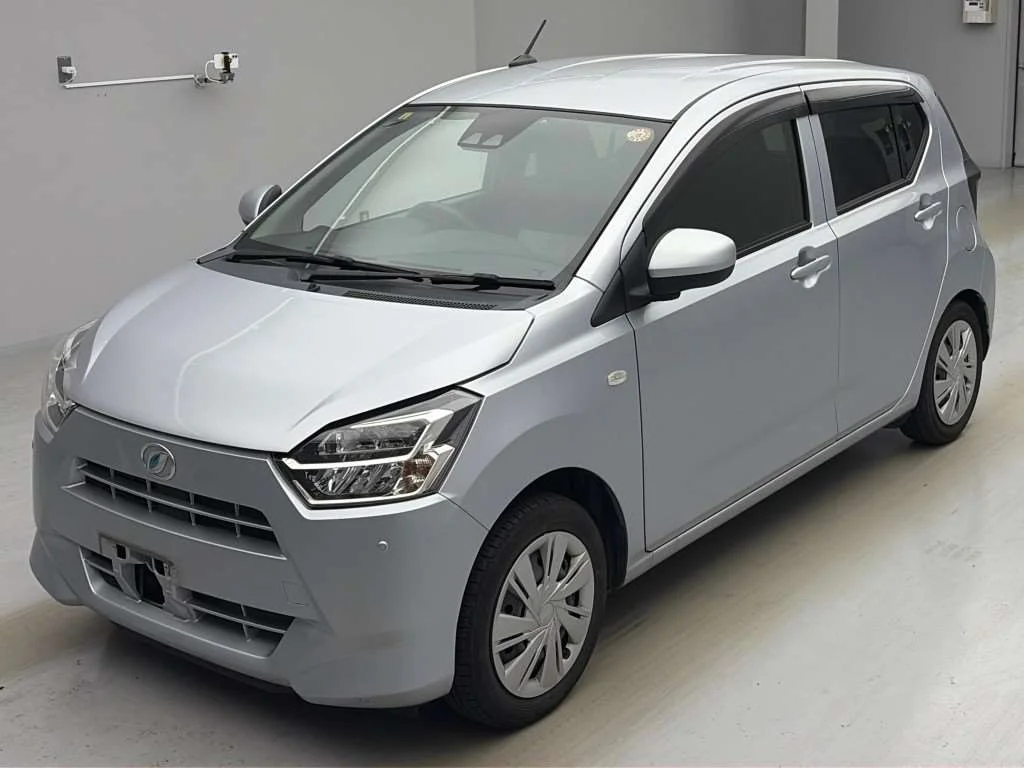 Daihatsu Mira e:S LA350S 2023